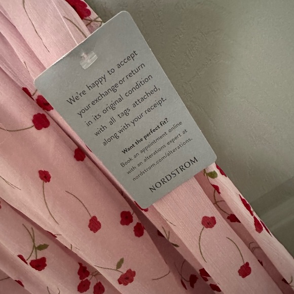 Lush Floral Midi Dress - Picture 4 of 4